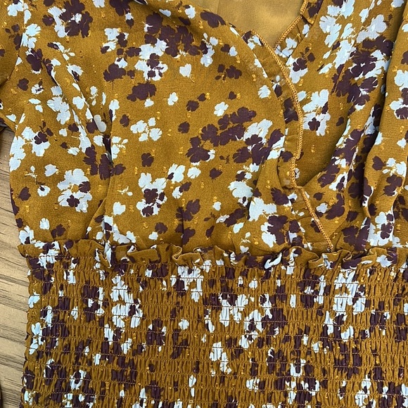 ASTR THE LABEL BLOUSE SMALL - Picture 10 of 16